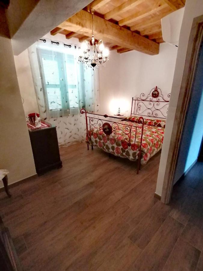 Agriturismo Montecrespini Saturnia Oda fotoğraf